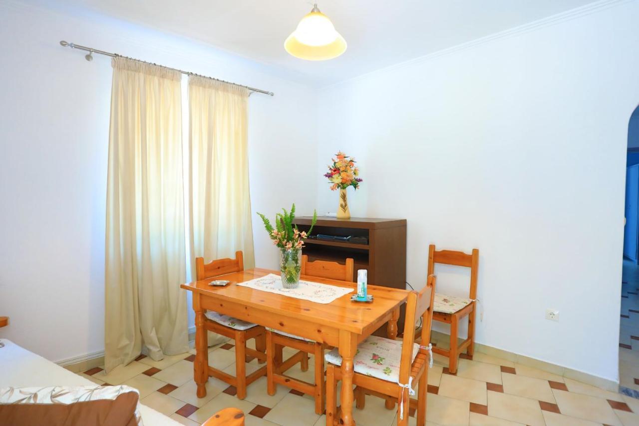 Alexandra Apartment ニサキオン エクステリア 写真